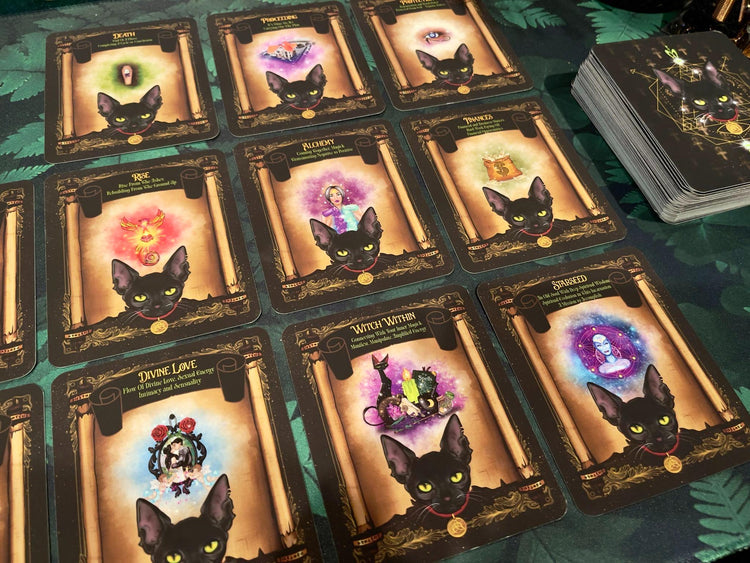 Mystique Luna Oracle Deck