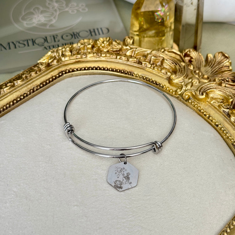 Wearable Affirmation : ⭐️ Strength within, stars above ⭐️ bangle