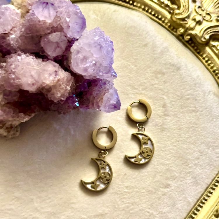 🌙 Aurora Crescent🌙 Huggies Hoop Earrings