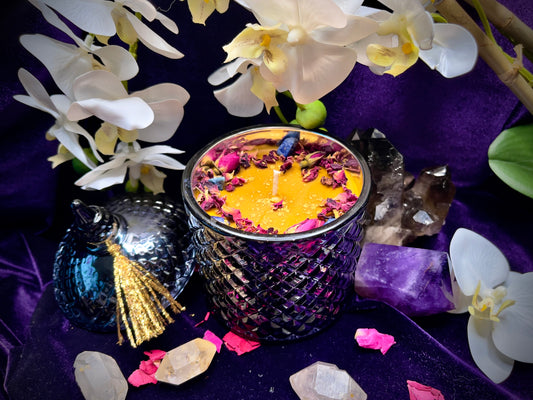 Scented Intention Candle - Queen Be
